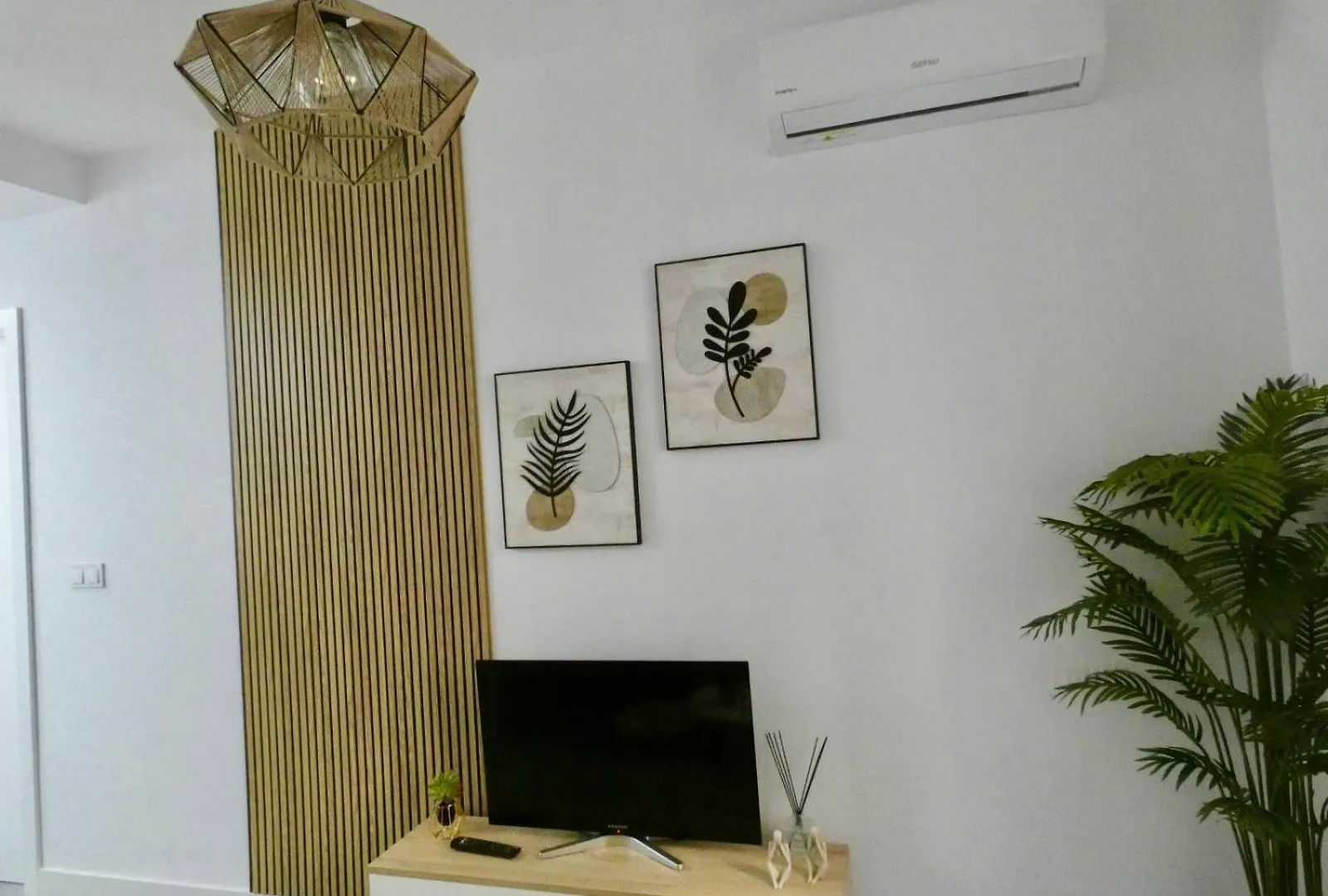 Apartamento Cardenal Albornoz Huelva Spanien